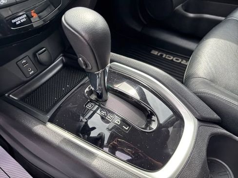 Used 2015 Nissan Rogue SL AWD/4WD image 18