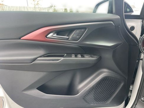 Used 2024 Chevrolet Equinox EV RS image 33