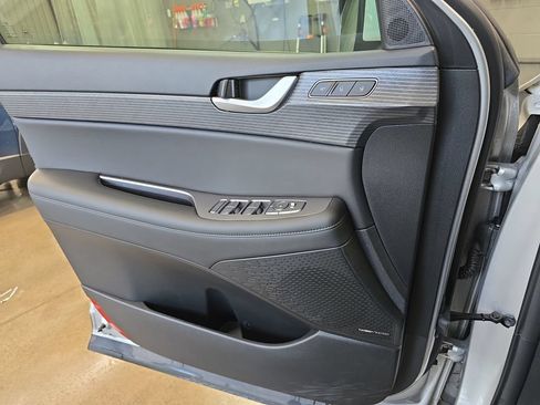 Used 2024 Hyundai Palisade Limited FWD image 26