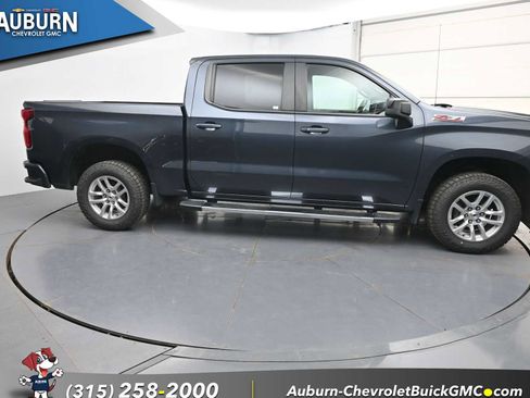 Used 2022 Chevrolet Silverado 1500 RST AWD/4WD image 17