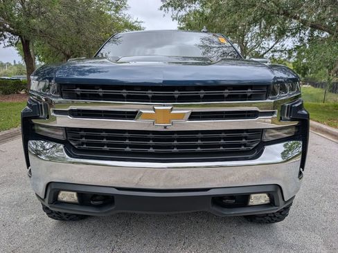 Used 2020 Chevrolet Silverado 1500 LT w/ All-Star Edition image 2