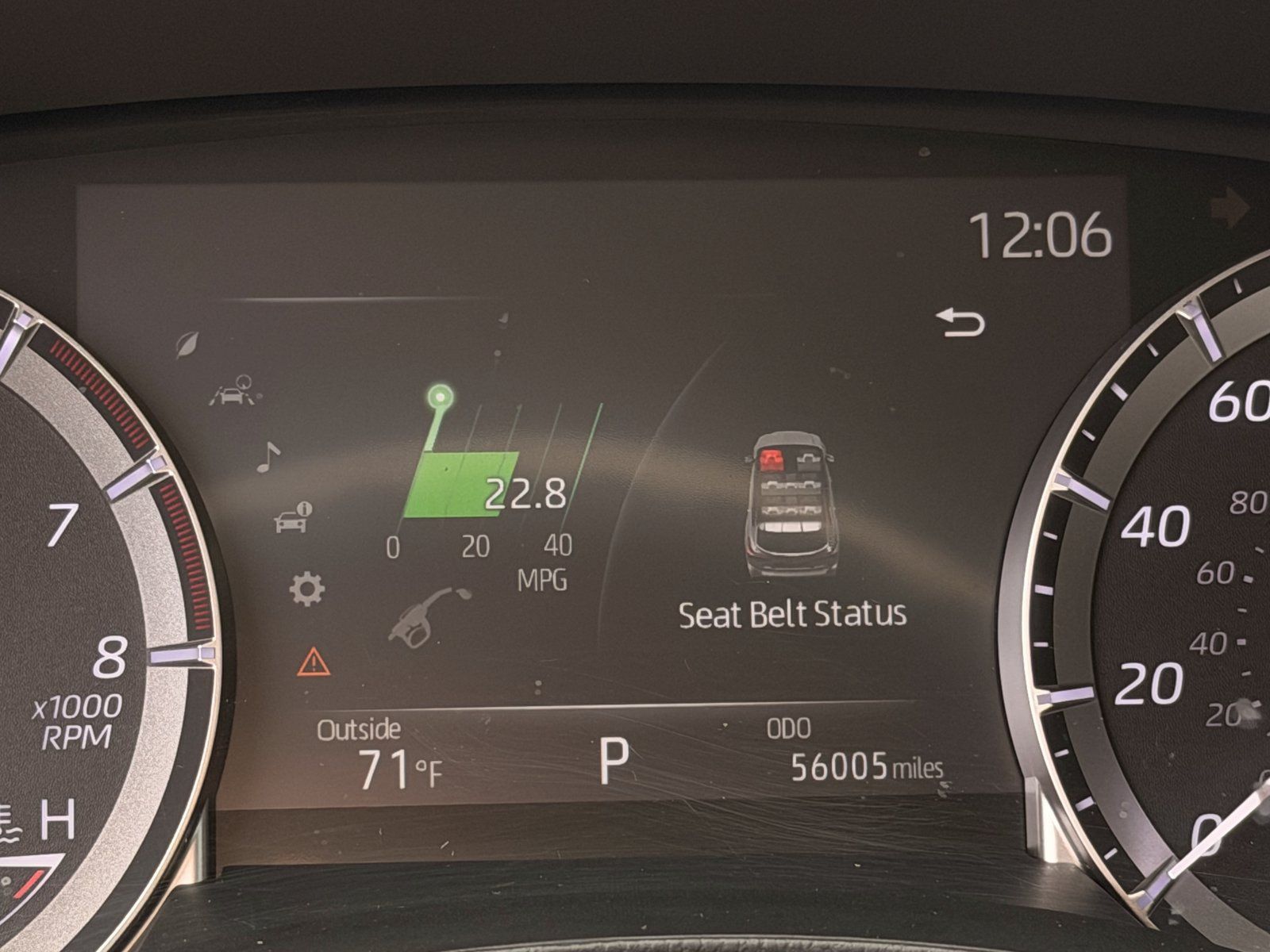 Used 2023 Toyota Highlander L AWD/4WD image 22