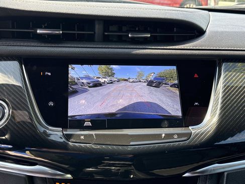 Certified 2025 Cadillac XT6 Sport AWD/4WD image 21