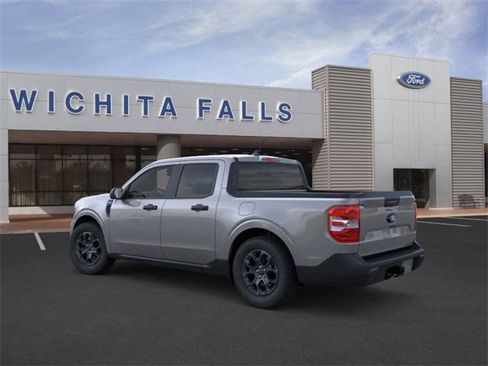 New 2026 Ford Maverick XLT image 4