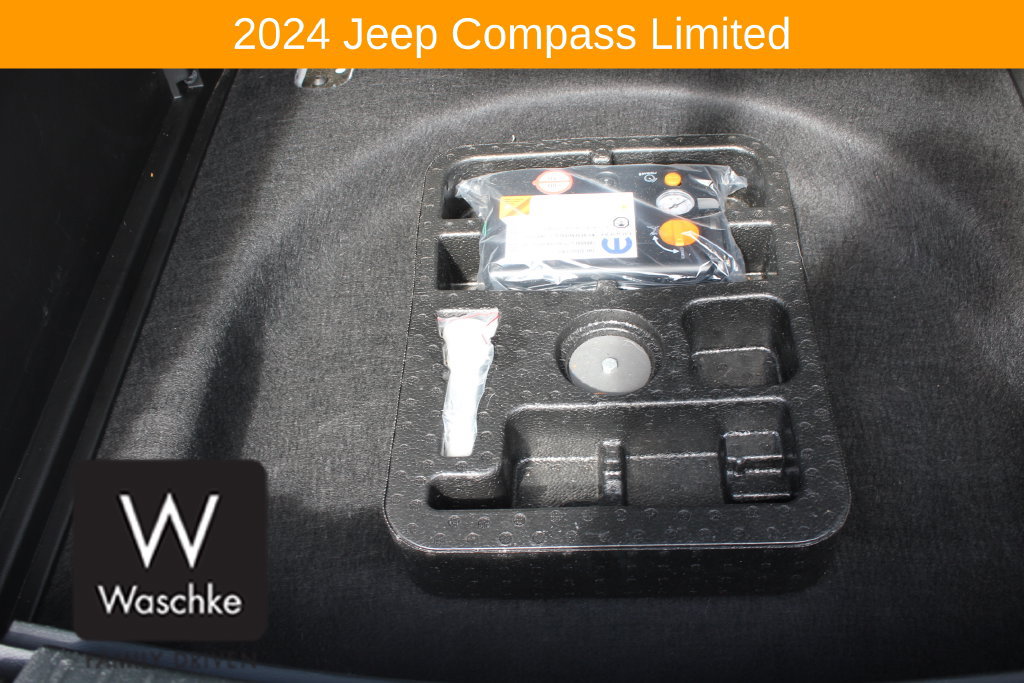 Used 2024 Jeep Compass Limited AWD/4WD image 23