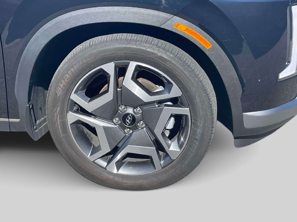 Used 2024 Hyundai Palisade Limited AWD/4WD image 9