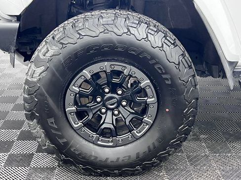 Used 2024 Ford Bronco Raptor w/ Interior Carbon Fiber Pack 6 AWD/4WD image 11