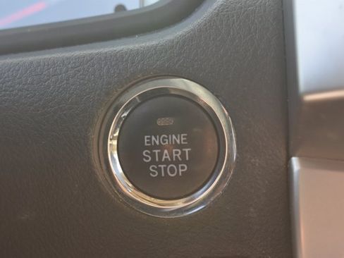 Used 2018 Toyota 4Runner Limited RWD image 30