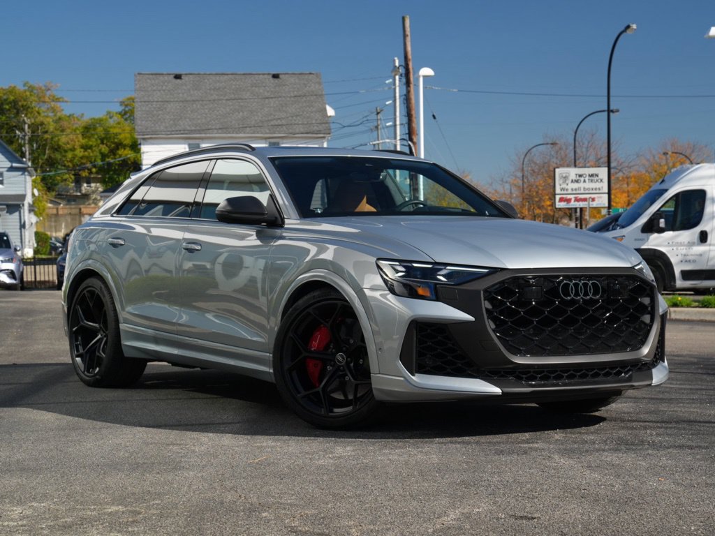 Used 2025 Audi RS Q8 performance AWD/4WD image 28