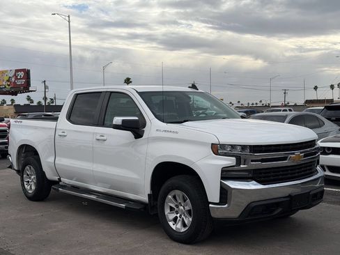 Used 2019 Chevrolet Silverado 1500 LT w/ All-Star Edition image 12