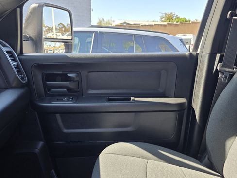 New 2026 RAM 2500 Tradesman AWD/4WD image 15