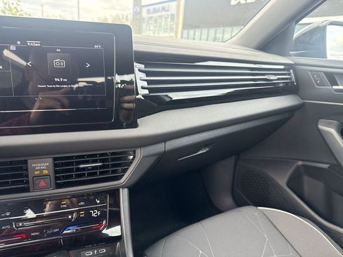 New 2026 Volkswagen Jetta Sport FWD image 9