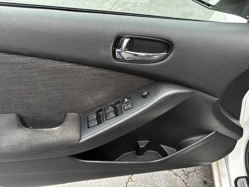 Used 2012 Nissan Altima 3.5 SR image 12