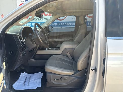 Used 2019 Ford Expedition Max Limited w/ Equipment Group 302A AWD/4WD image 25