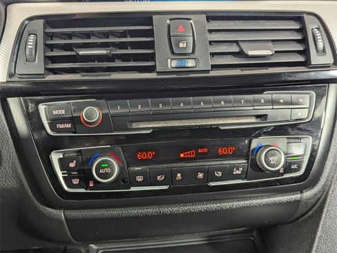 Used 2014 BMW 435i Convertible image 19