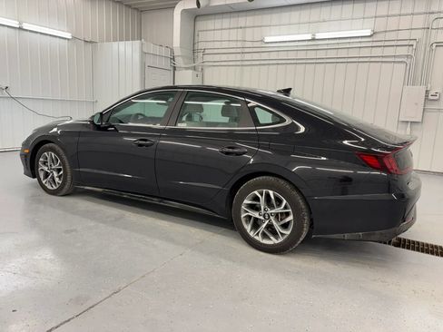 Used 2023 Hyundai Sonata SEL w/ Preferred Accessory Package FWD image 7