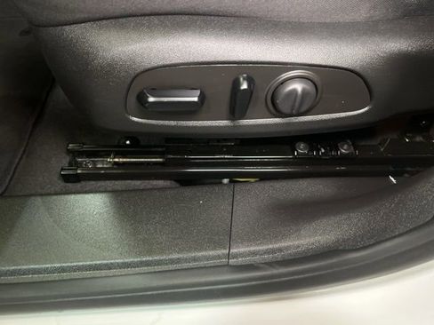 Used 2023 Chevrolet Malibu LT image 45