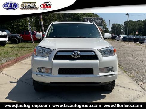 Used 2013 Toyota 4Runner SR5 w/ Convenience Pkg RWD image 2