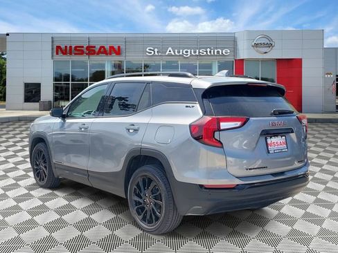 Used 2024 GMC Terrain SLT w/ Elevation Edition AWD/4WD image 4