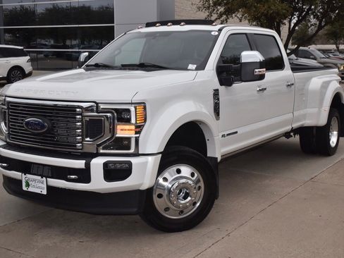 Used 2020 Ford F450 Platinum w/ FX4 Off-Road Package image 45