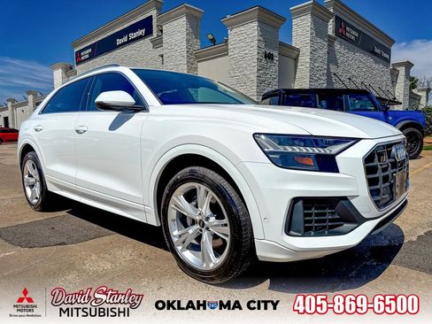 Used 2023 Audi Q8 Premium Plus w/ Premium Plus Package AWD/4WD image 1