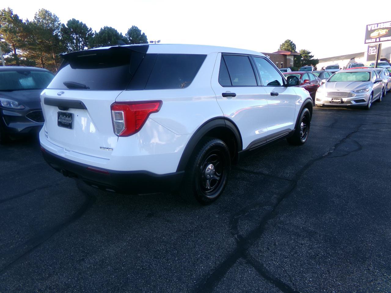 Used 2023 Ford Explorer 4WD Police Interceptor image 3