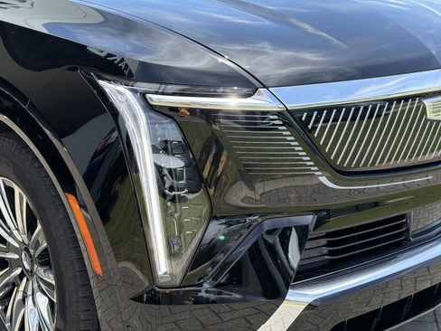 New 2026 Cadillac Escalade IQ Luxury 1 AWD/4WD image 7