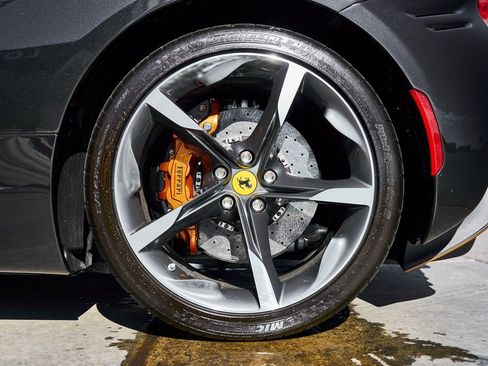 Used 2023 Ferrari SF90 Stradale image 30