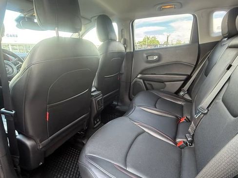 Used 2021 Jeep Compass Trailhawk AWD/4WD image 18