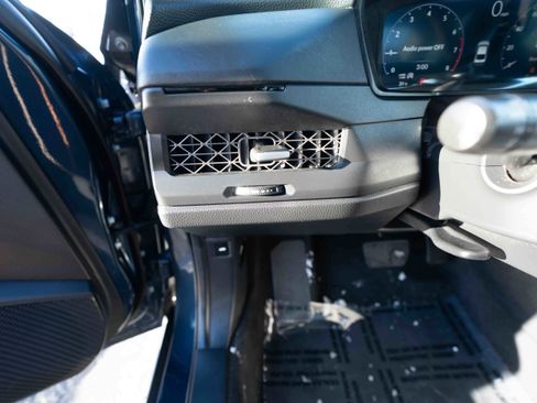 Used 2024 Honda Accord EX image 11