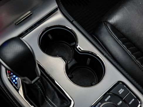 Used 2018 Jeep Grand Cherokee Trackhawk image 60