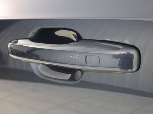 Used 2023 Volvo XC90 T8 Ultimate image 22