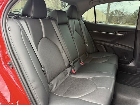 Used 2021 Toyota Camry XSE w/ Navigation Package image 40