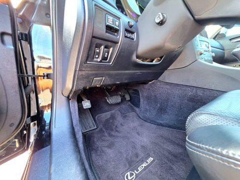 Used 2012 Lexus IS 250C RWD image 52
