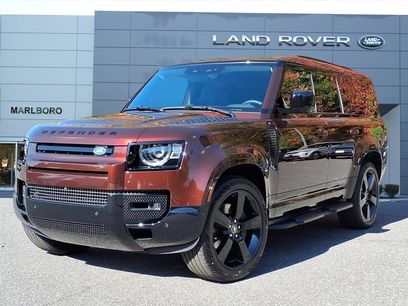 New 2025 Land Rover Defender 130 X-Dynamic SE