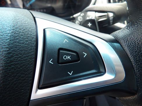 Used 2018 Ford Edge SEL w/ Equipment Group 201A image 18