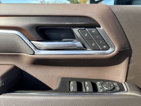 New 2026 GMC Sierra 3500 Denali w/ Technology Package image 13