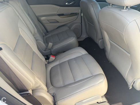 Used 2019 GMC Acadia Denali w/ Technology Package image 12