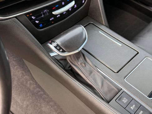 Used 2018 Cadillac CT6 Luxury AWD/4WD image 22