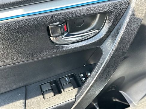 Used 2016 Toyota Corolla S image 14