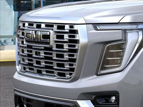 New 2026 GMC Yukon Denali image 13