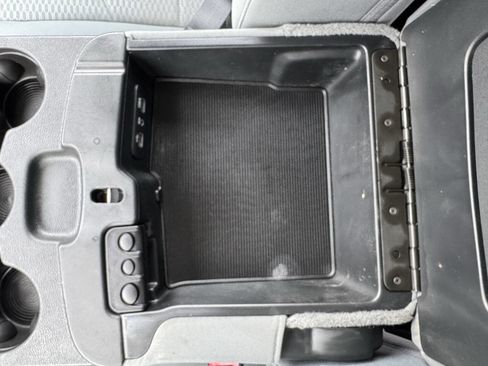 Used 2019 RAM 1500 Express image 23