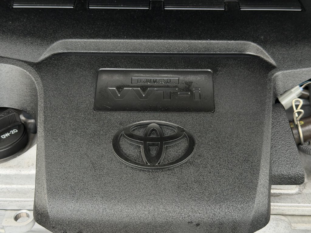 Used 2017 Toyota RAV4 LE FWD image 29