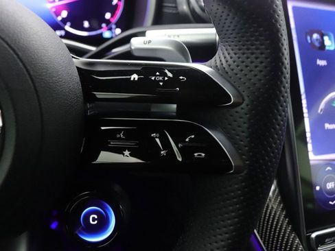 Certified 2022 Mercedes-Benz SL 63 AMG 4MATIC image 15