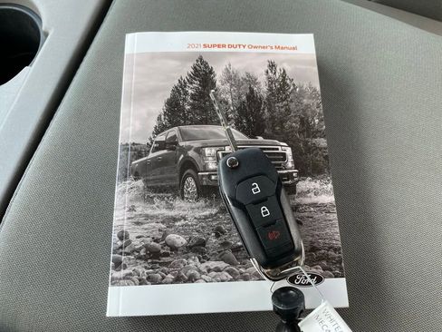 Used 2021 Ford F250 XL w/ Power Equipment Group AWD/4WD image 45