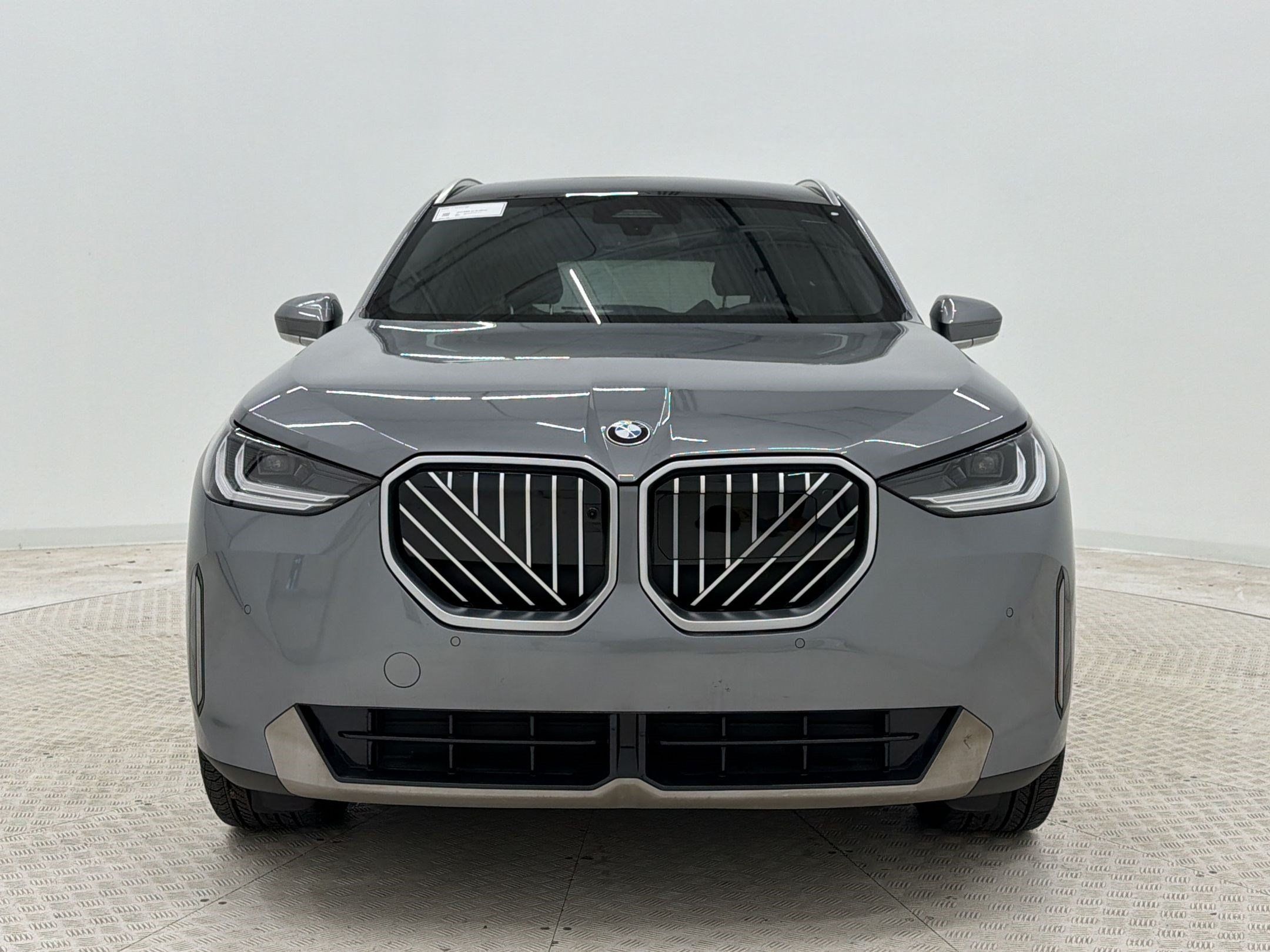 Used 2025 BMW X3 xDrive30i w/ Premium Package AWD/4WD image 6
