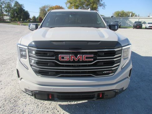 New 2026 GMC Sierra 1500 AT4 w/ AT4 Premium Package image 12