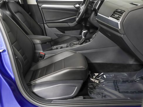 Used 2023 Volkswagen Jetta SE w/ Panoramic Sunroof Package FWD image 45