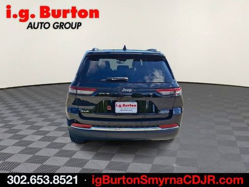 Used 2023 Jeep Grand Cherokee Limited image 5