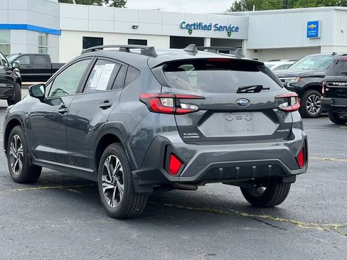 Used 2024 Subaru Crosstrek 2.0i Premium AWD/4WD image 9